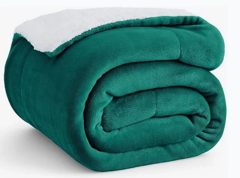 Wunderschöne Sherpa-Kuscheldecke
