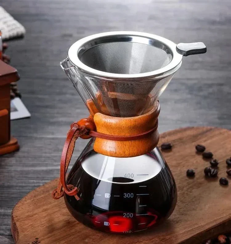 Chemex Kaffeekaraffe mit Hario V60 Filterhalter-Set – Präzises Brühen mit Stil