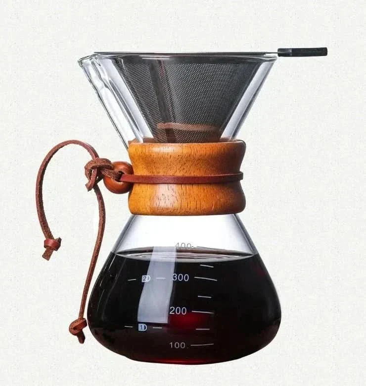 Chemex Kaffeekaraffe mit Hario V60 Filterhalter-Set – Präzises Brühen mit Stil