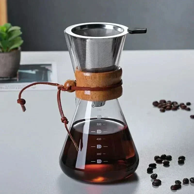 Chemex Kaffeekaraffe mit Hario V60 Filterhalter-Set – Präzises Brühen mit Stil