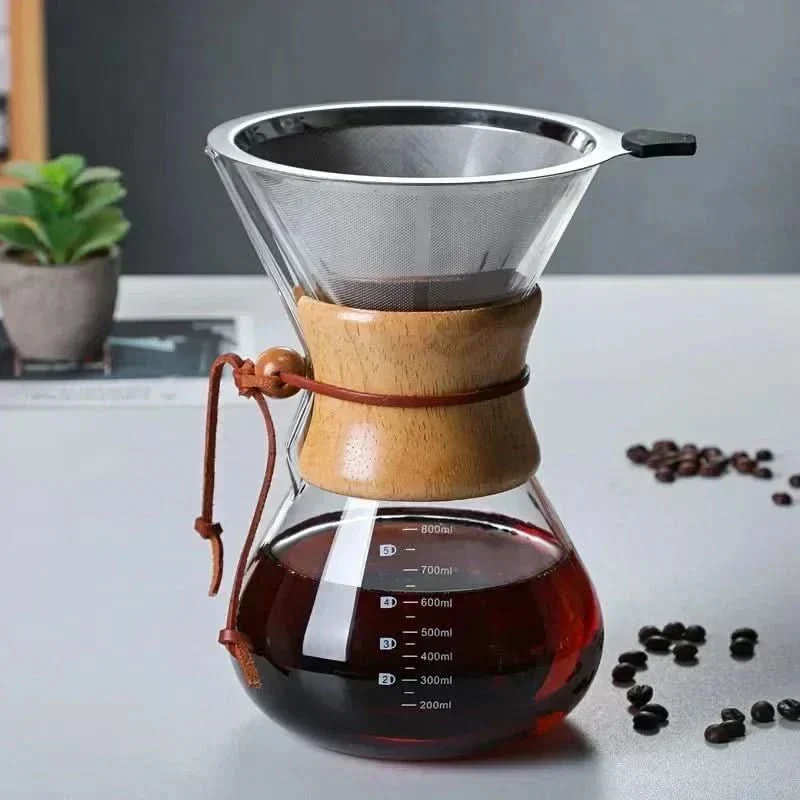 Chemex Kaffeekaraffe mit Hario V60 Filterhalter-Set – Präzises Brühen mit Stil