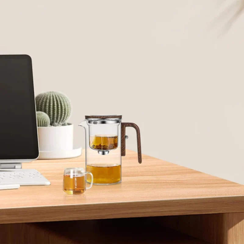 Robuste Glas-Teekanne mit Holzgriff – Eleganter Infuser Skanto