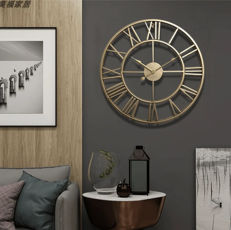 Skanto | Skelett-Wanduhr aus Schmiedeeisen mit leisem Uhrwerk