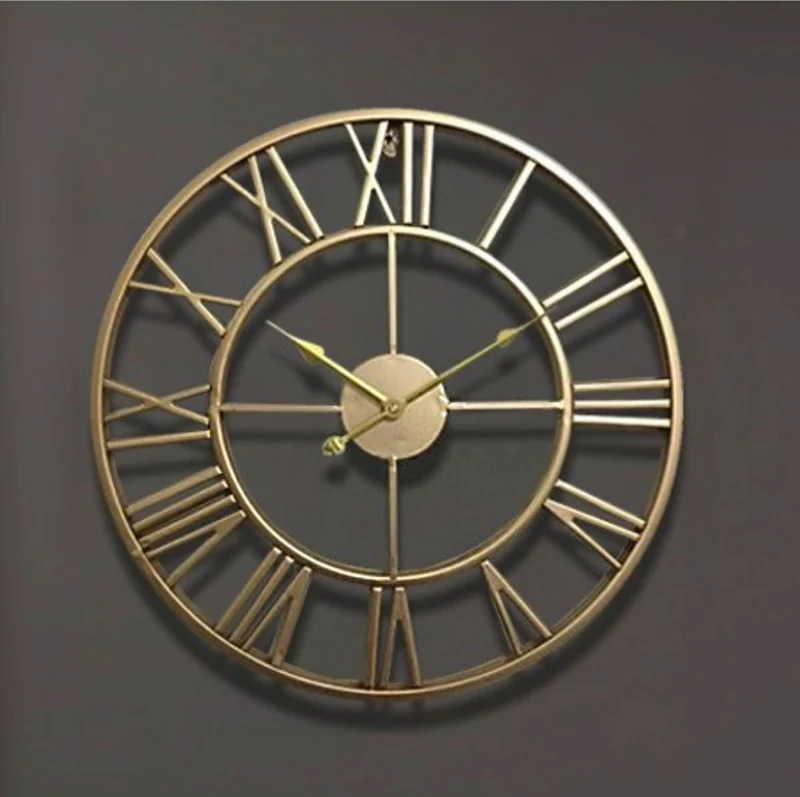 Skanto | Skelett-Wanduhr aus Schmiedeeisen mit leisem Uhrwerk