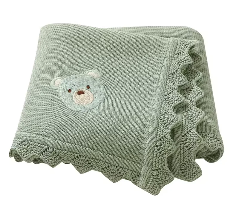 Babydecke Baumwolle 100% – Süßes Bär-Muster - Strickdecke für Neugeborene