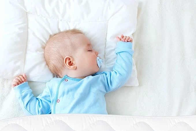 Siebenschläfer Baby Bettdecke (100 x 135 cm) + Kissen (40x60cm) - Set