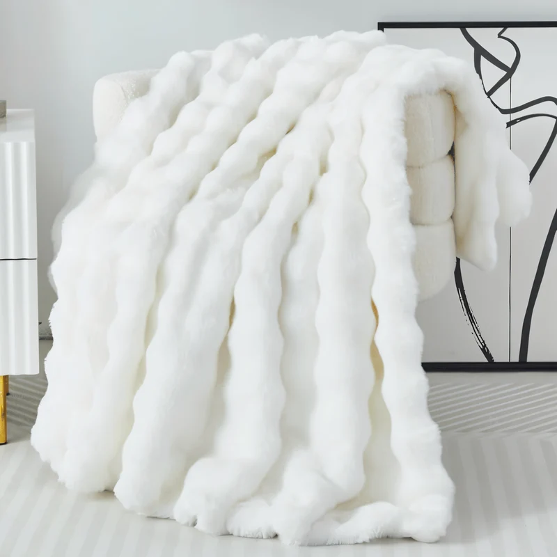Kuscheldecke Weiß – Weiche Plüschdecke für Sofa & Bett | Kinder & Erwachsene
