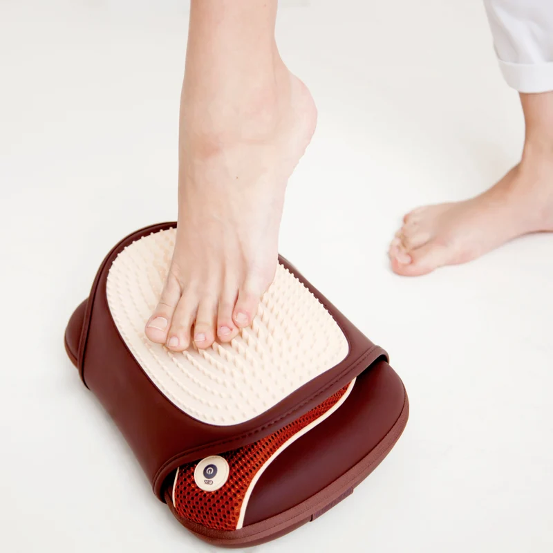 GESS uTenon Massage Pillow with Acupuncture Cushion