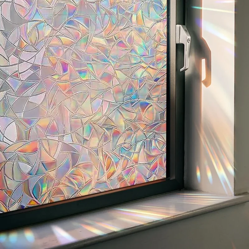 Fensterfolien mit Prismaeffekt – haften statisch, ohne Kleber