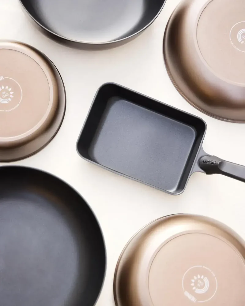 THERMOS Premium Coat Frying Pan 28 cm Brown-Gold Non-Stick 700g