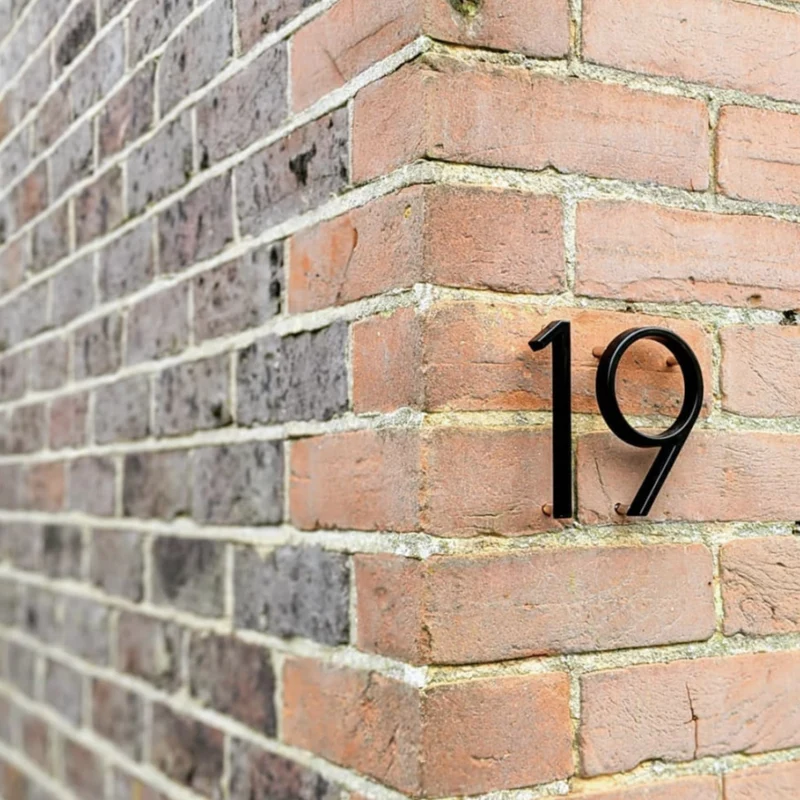 Hausnummer – Zinklegierung, 12,7 cm hoch, mit Abstandhaltern für Schattenfuge