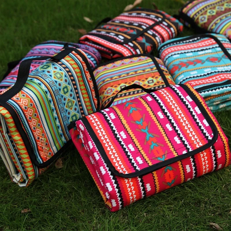 Picknickdecke wasserdicht – 150 x 200 cm aus Baumwollmix mit Musterdruck