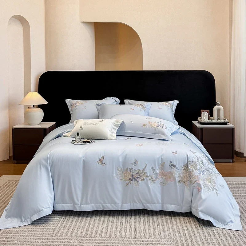 Egyptian Cotton Bettwäsche 4-teilig – 600 TC mit Blumenstickerei