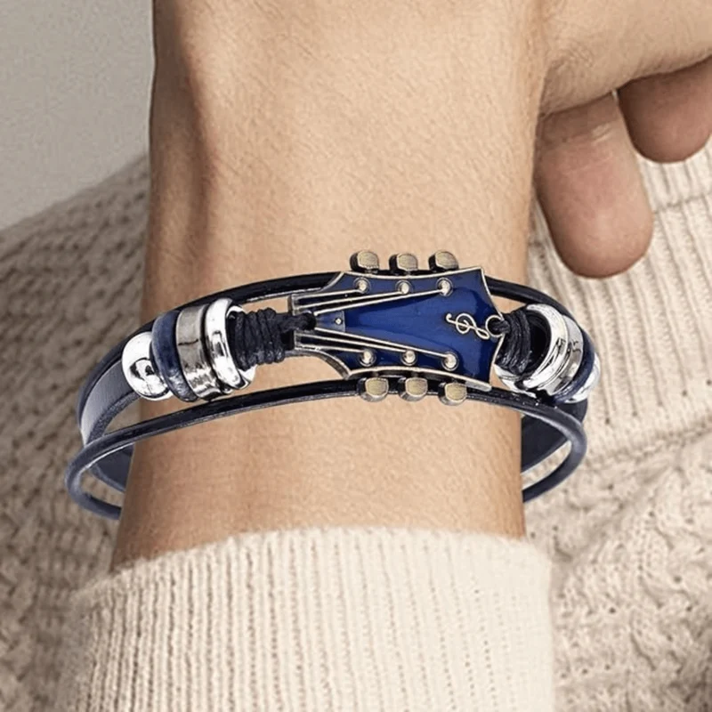 Armband – verstellbares Gitarrenarmband im Leder-Look mit Vintage-Design