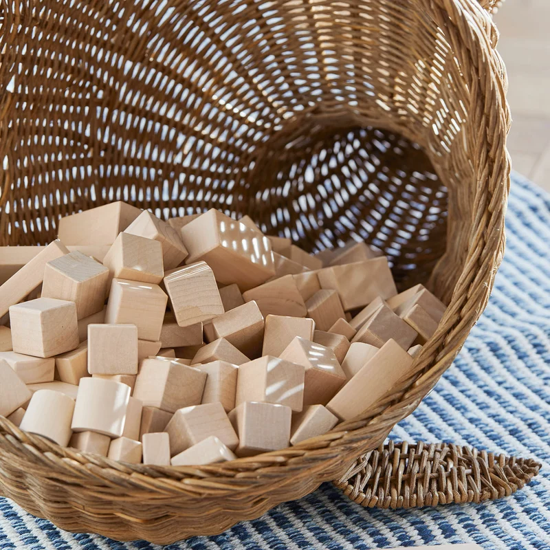 CHERUBOO Wal-Rattankorb – Verspielter handgeflochtener Aufbewahrungskorb aus Rattan im Wal-Design für Kinderzimmer