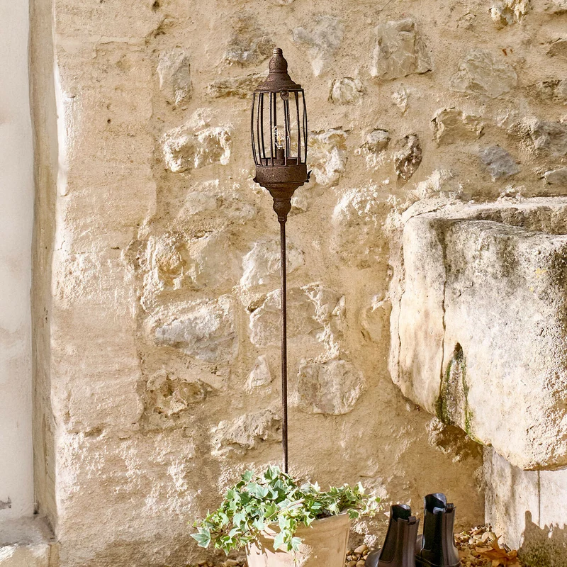 LAGIA Wiederaufladbare LED-Laterne – Vintage Gartenlaterne mit Erdspieß und USB-C-Ladung