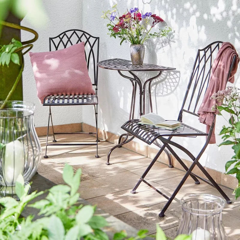 MANDALA GARDEN Gartenstuhl 2er-Set – Klappbare Metall-Outdoor-Stühle in Rustikal-Braun