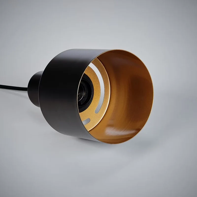 ISAK Pendelleuchte – Moderne 4-flammige Industrial Deckenlampe aus Eisen