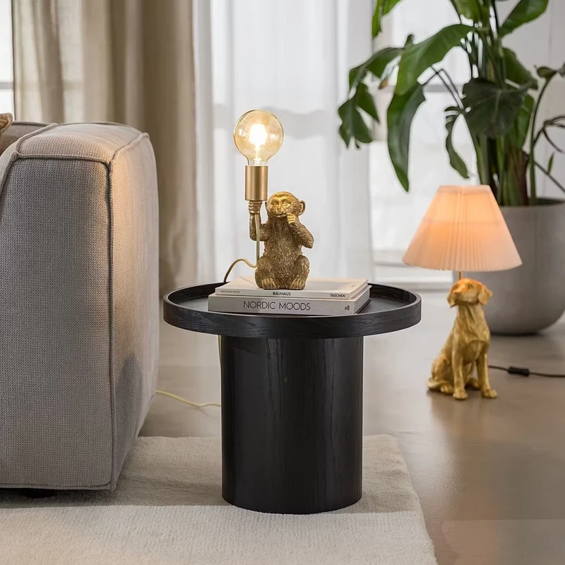 El Bello Hunde-Tischleuchte – Dekorative Designer-Lampe mit goldener Hundefigur