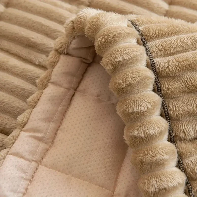 Veluxe Komfortschild – Luxus Plüschhülle Für Sofas