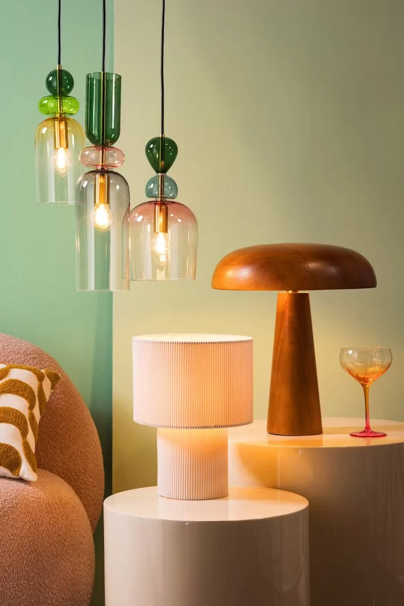 TYGE Tischleuchte – Gemütliche Tischlampe mit Kordelstoff-Schirm im Skandinavischen Stil