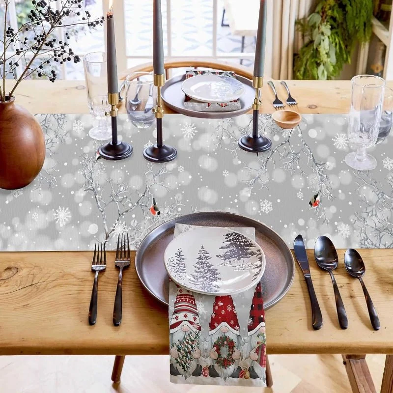 GNOMEWEAVE – Festlicher Weihnachtstischläufer Aus Leinen Mit Schneeflocken- Und Wichtelmotiv