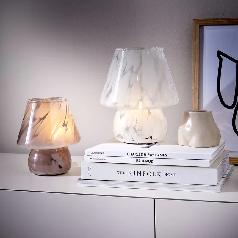 MISS MARBLE LED-Leuchte – Künstlerische Glastischlampe Mit Marmoriertem Farbeffekt