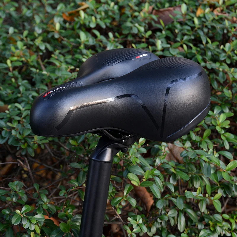 Fahrradsattel Ergonomisch – Breiter Komfortsattel mit Stoßdämpfung & LED Rücklicht