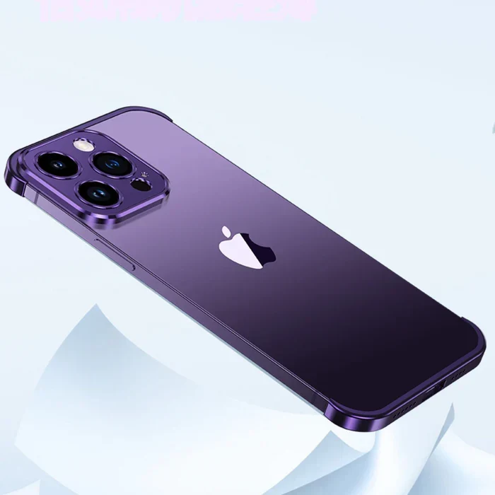 AegisCase – Dünne iPhone Hülle aus Metall – Robuster Schutz & Design