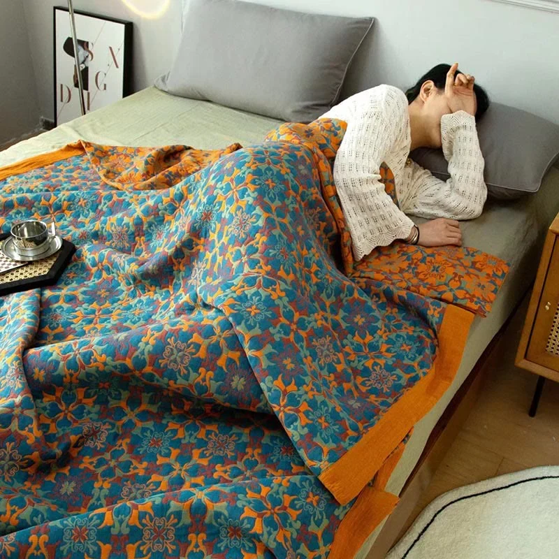 Orange & Blau gemusterter Quilt aus sechslagiger Baumwolle - TerraLoom