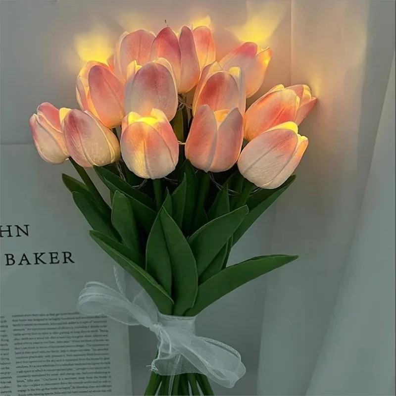 TulipGlow – Tragbare LED Tulpen-Nachtlampe mit Warmlicht – Dekorativ