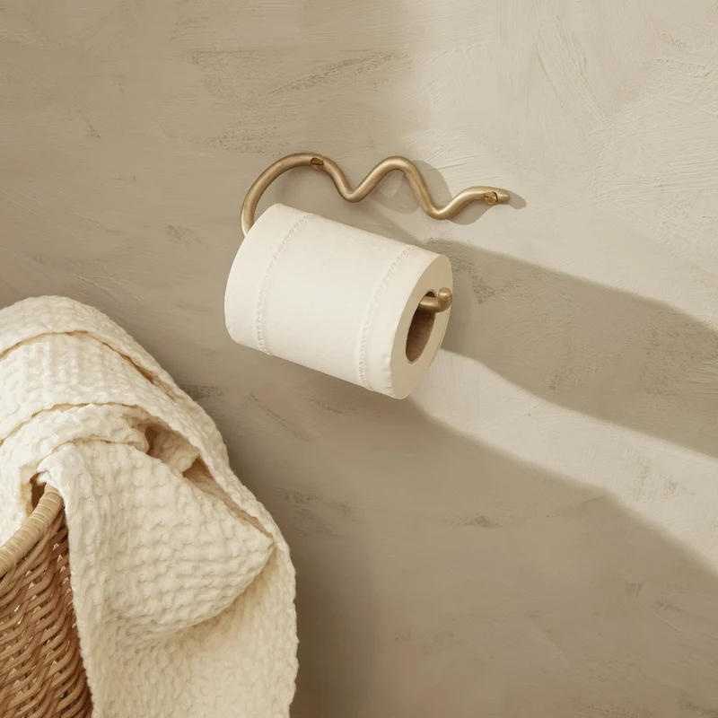 Fermaro – Curvature Toilettenpapierhalter aus handgefertigtem Messing