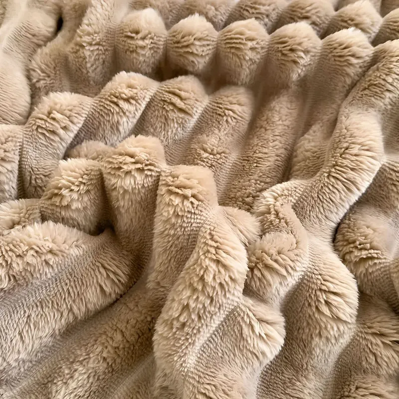 STRIPEPLUSH – Weiche Gestreifte Fleece Decke