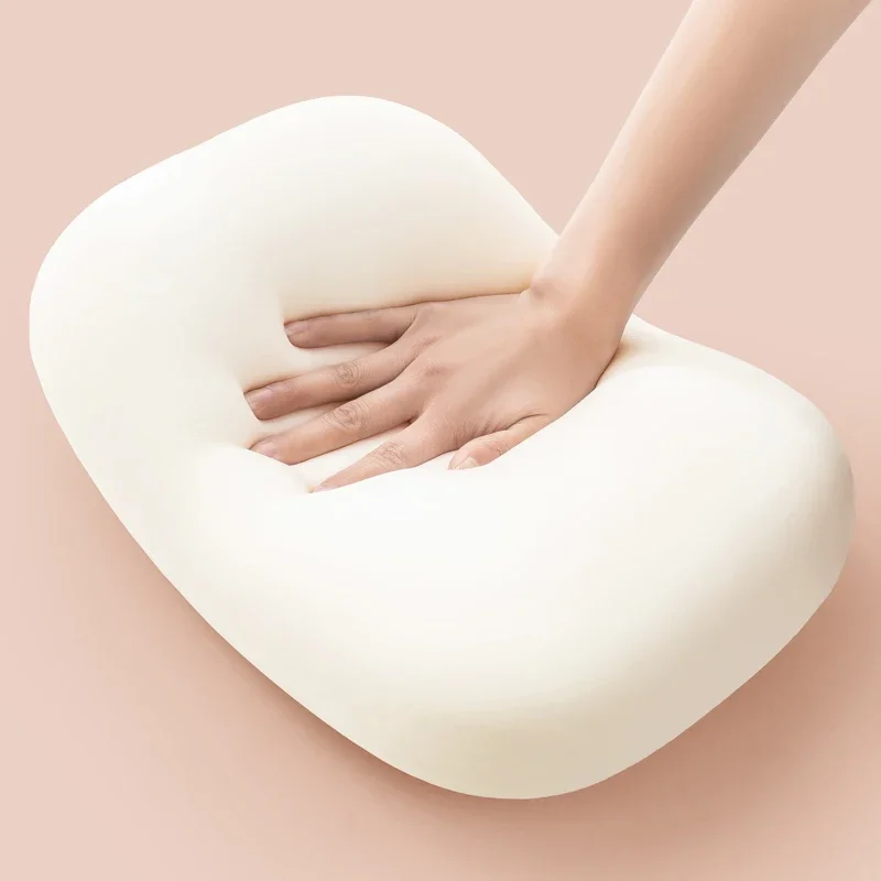 Ergonomisches Reisekissen – Komfortable Nackenstütze für unterwegs