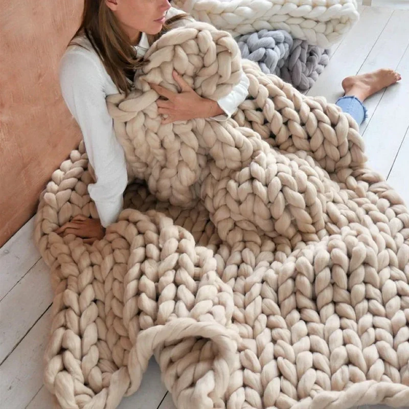 LuxeKnit Chunky XL – Kuscheliges Luxus-Strickgarn trifft stilvolles DIY-Design