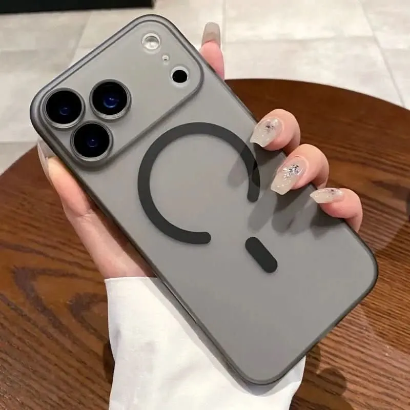 GeistPanzer – Ultradünne, matte MagSafe-Hülle für iPhone