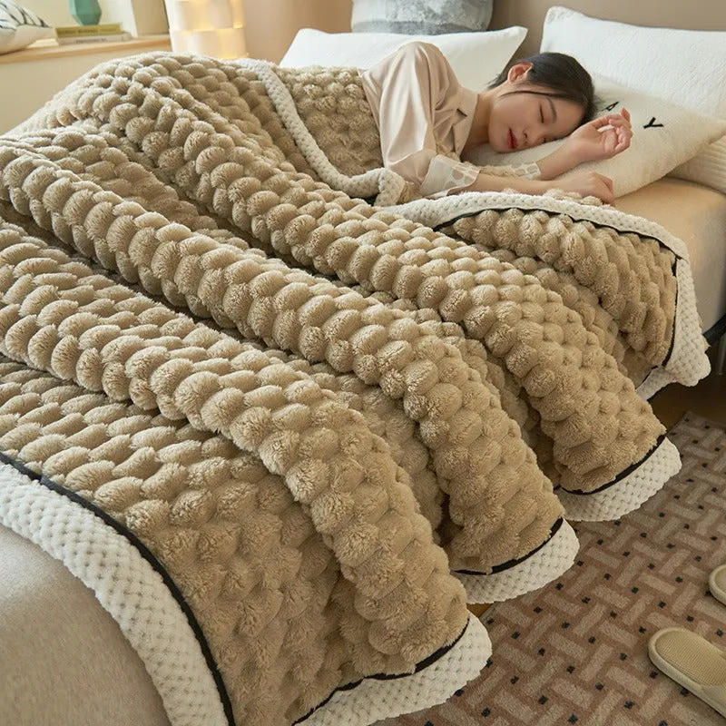 Ultra-Weiche Kuscheldecke Eloise | Samtdecke Für Sofa Und Schlafzimmer
