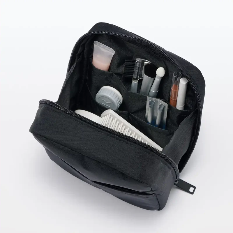 Muji Black Nylon Makeup Pouch 16x14x6cm 83458270 Travel Organizer
