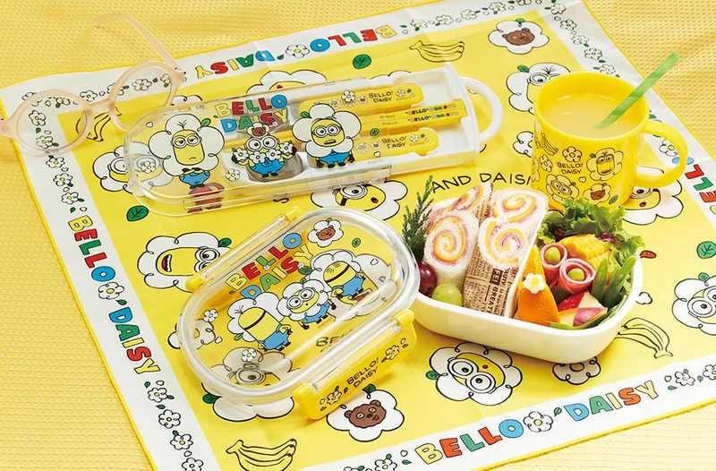 Skater Kids Lunch Box Cloth 43x43cm Minion Design
