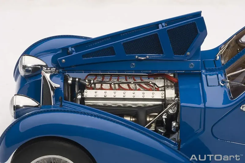 Autoart 1/18 Bugatti Type 57Sc Atlantic 1938 Blue/Wire Wheels