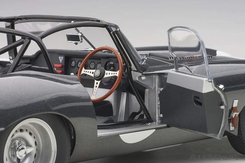 Autoart 1:18 Jaguar Lightweight E Type Dark Gray
