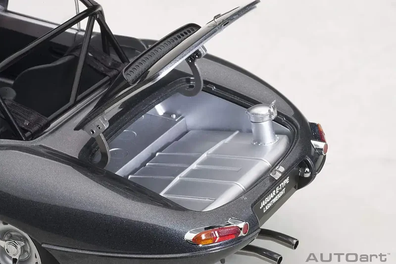 Autoart 1:18 Jaguar Lightweight E Type Dark Gray