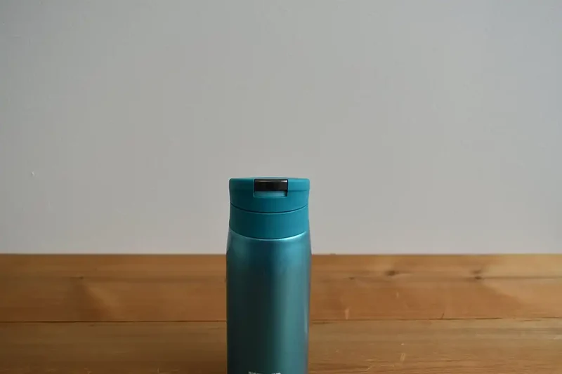 Tiger Yumejuku Horizon Blue Water Bottle 350ml Stainless Steel Vacuum Flask Auto Lock Sahara Mug