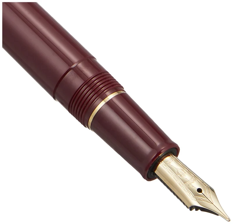 Sailor Fountain Pen with Gold Trim Red Medium Point 11-0570-430