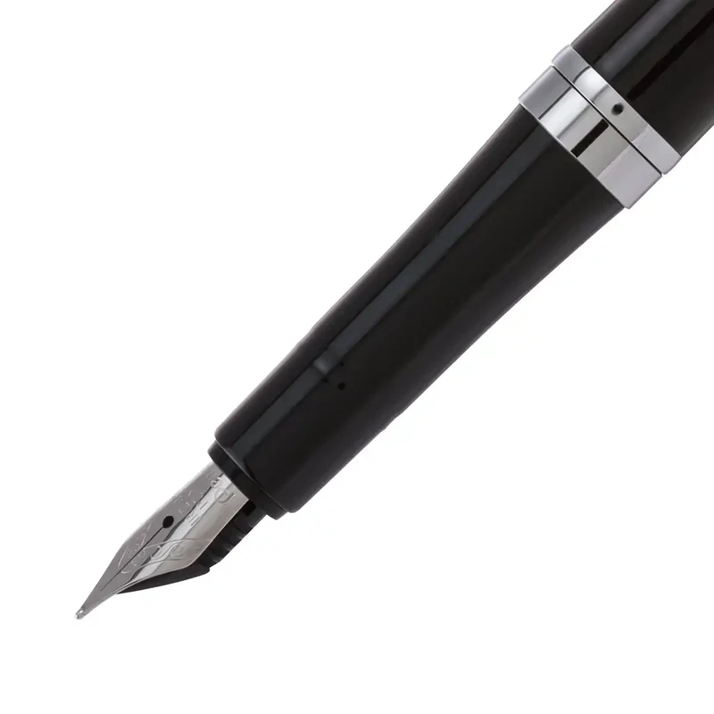 Pentel Tradio Fountain Pen Black Barrel Blue Ink Japan - Gift Box 1 Pack (Trf94A-C)