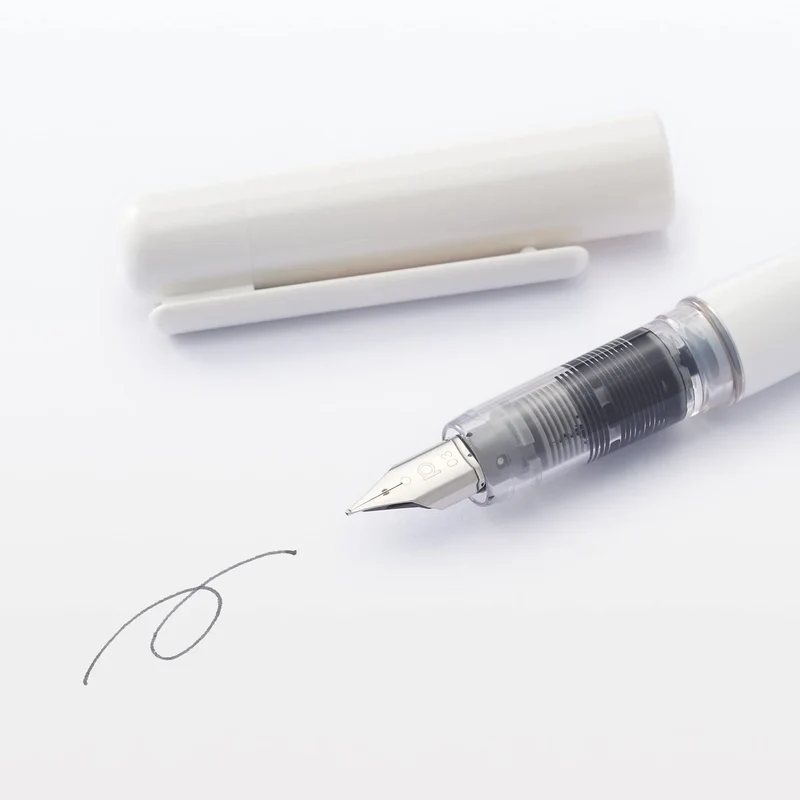 Mujirushi Ryohin 44596906 Black Polycarbonate Fountain Pen Cartridge 58X7.5Mm 4Pcs Japan