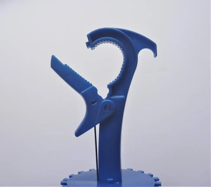Towa Industry Laundry Clothesline Hanger Blue Japan Φ78X49.5Cm Bc Parasol Catch Type